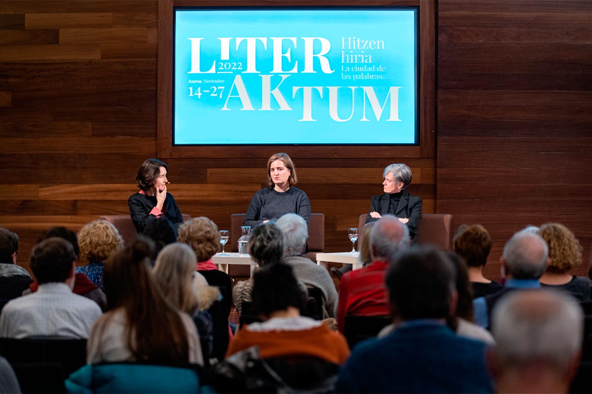 Literaktum 2022. Encuentro con Gabriela Ybarra & Ángeles Go (Foto: Iñaki Rubio).